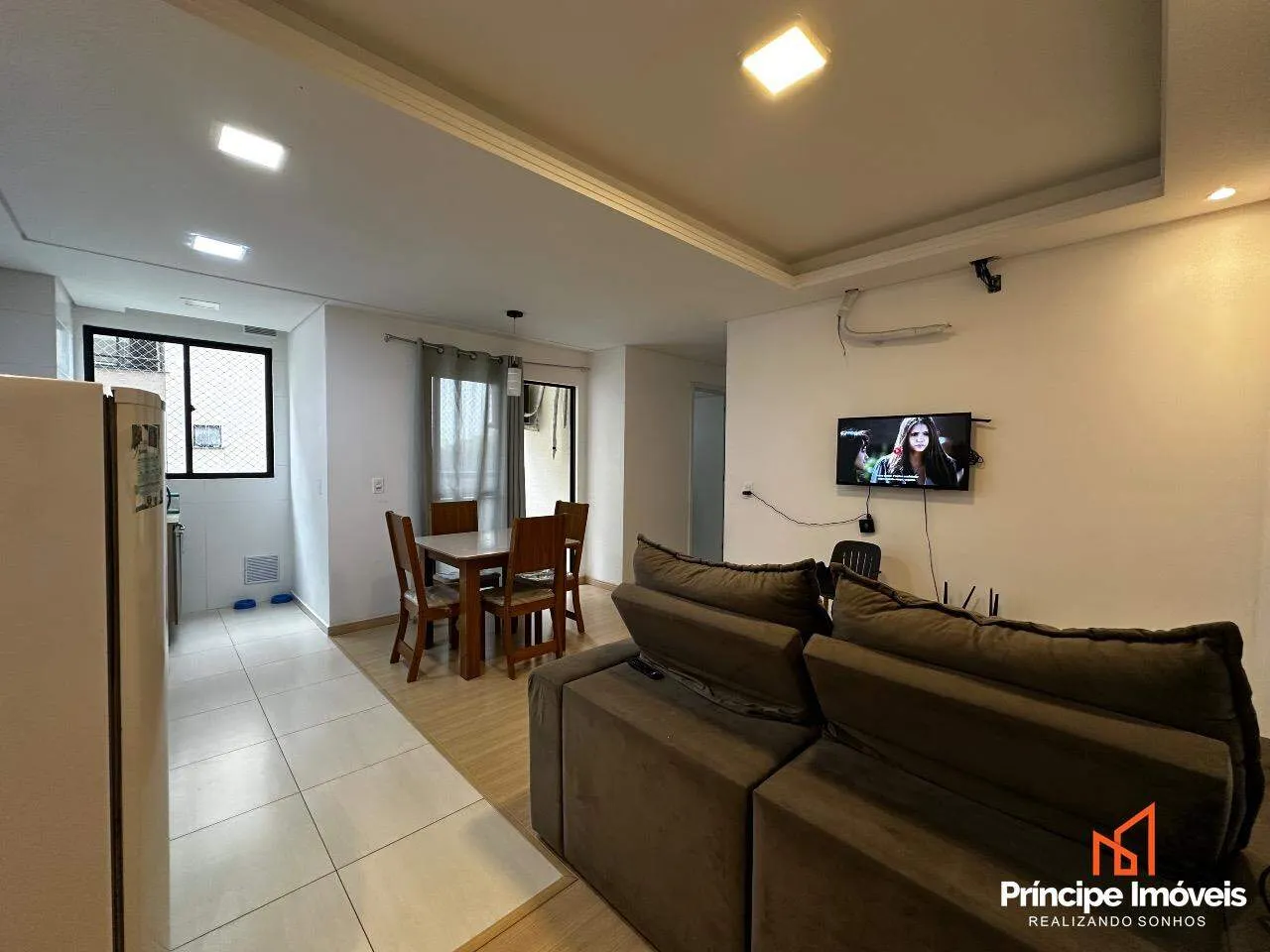 Apartamento com 2 quartos no Saguaçu em Joinville — foto 2
