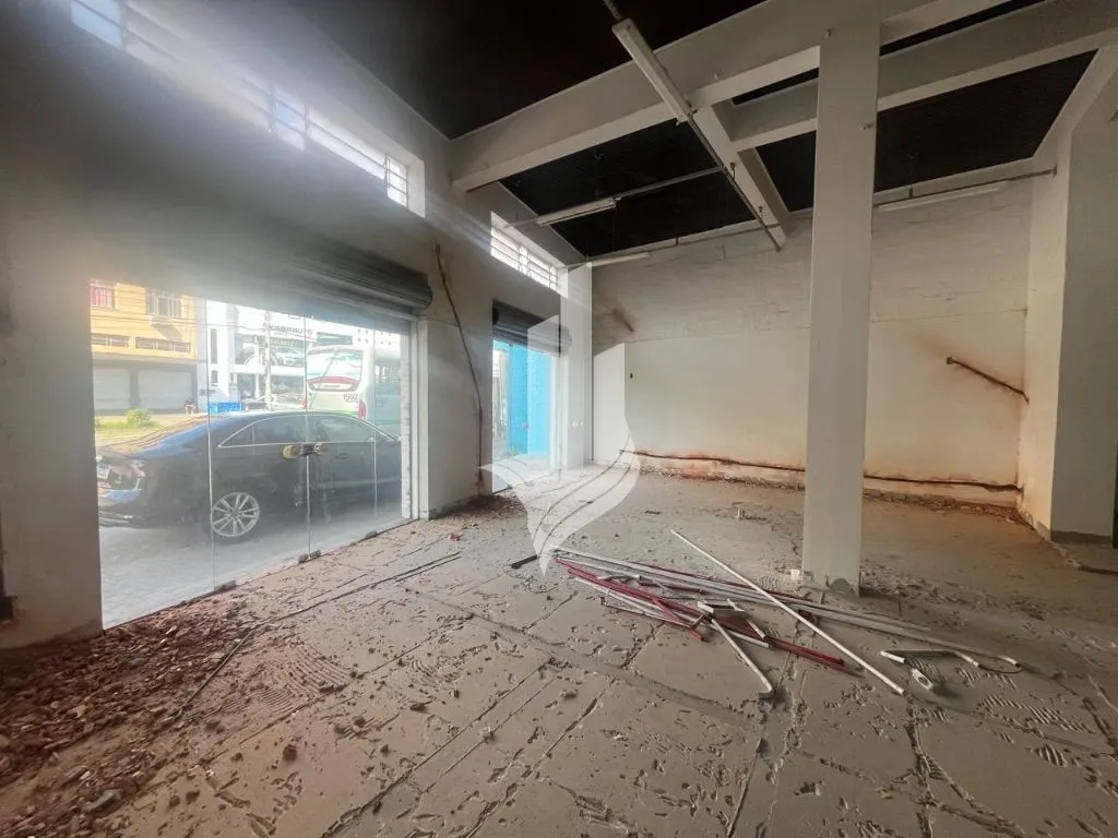 Prédio comercial no Centro — foto 3