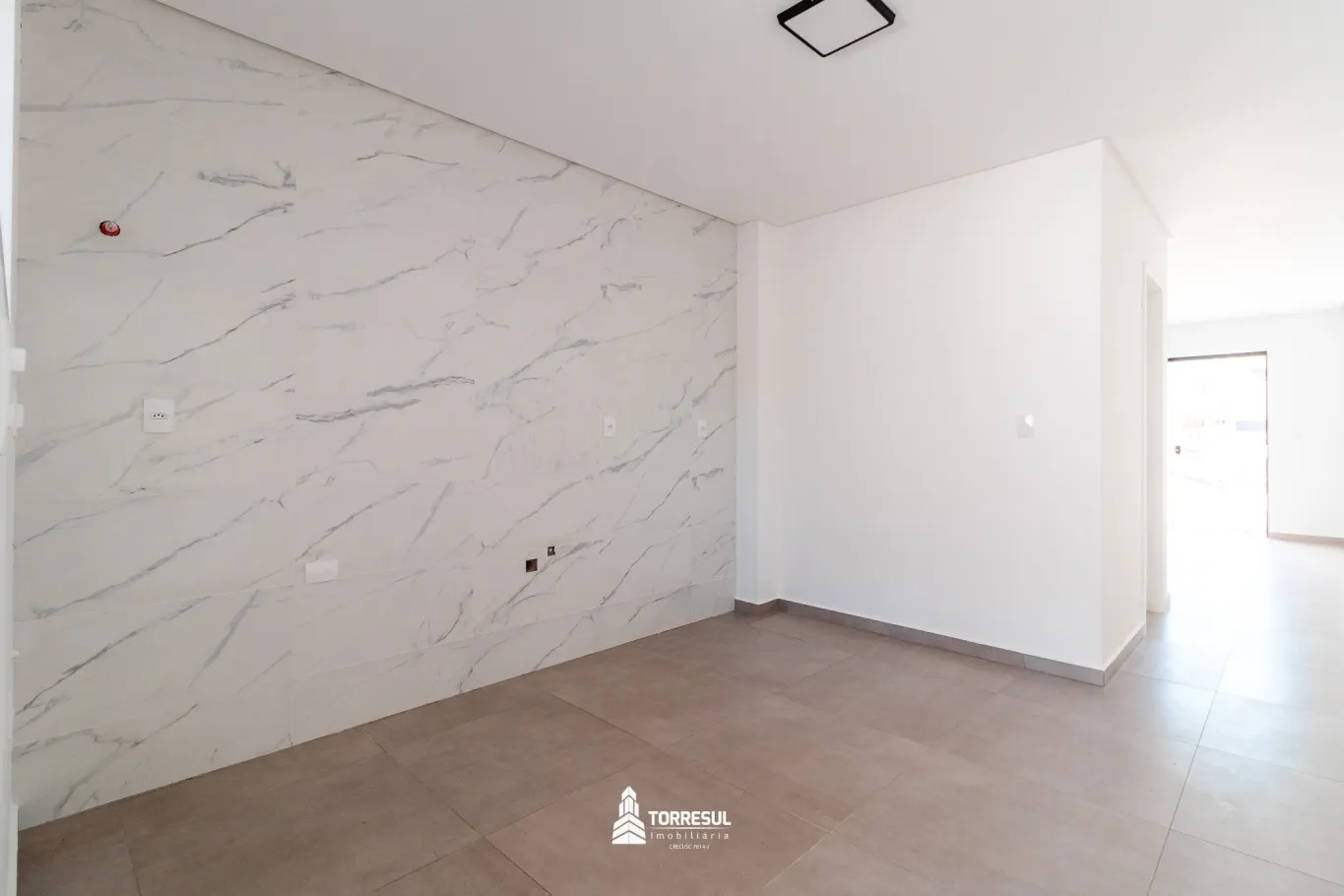 Sobrado novo com 2 suítes no Bairro Fortaleza em Blumenau — foto 3