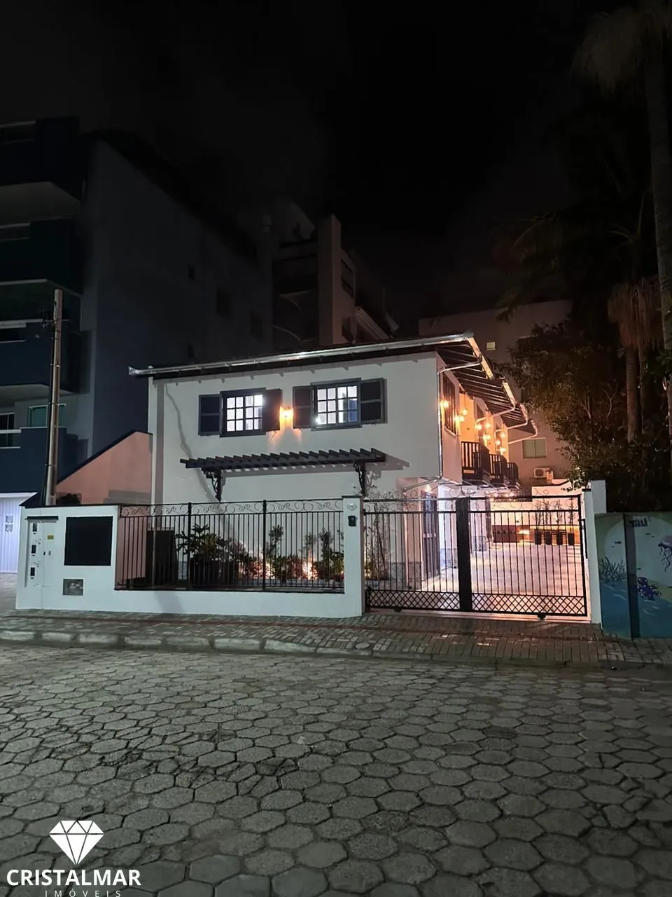 Lindos Geminados, Mobiliados e Decorados, pronto para morar ou alugar, Praia de - foto 1