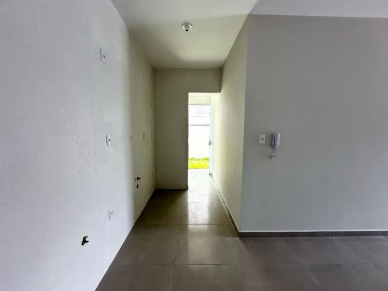 Apartamento com espaço externo e entrada individual. — foto 7