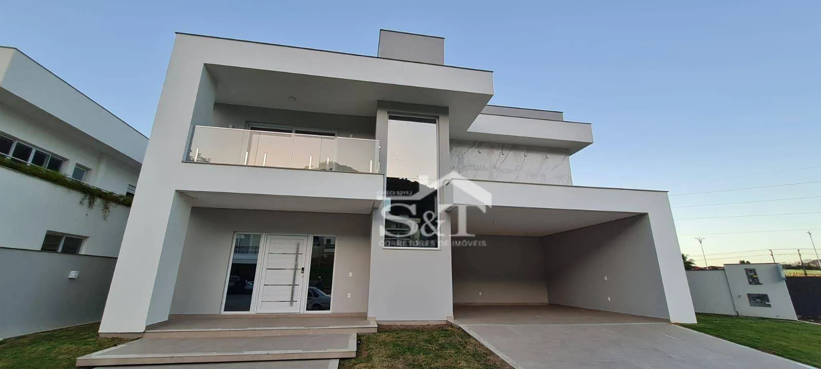 Linda Residência Quatro Dormitórios Condomínio Fechado Ingleses! — foto 4