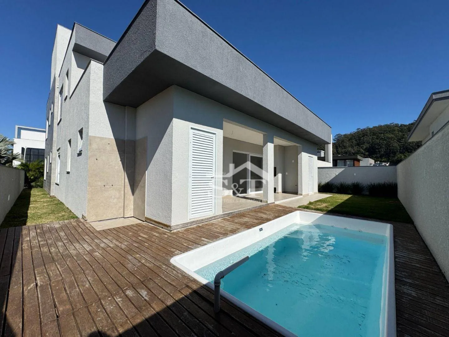 Casa à venda, 359 m por R$ 3.400.000,00 - Ingleses Norte - Florianópolis/SC - foto 1
