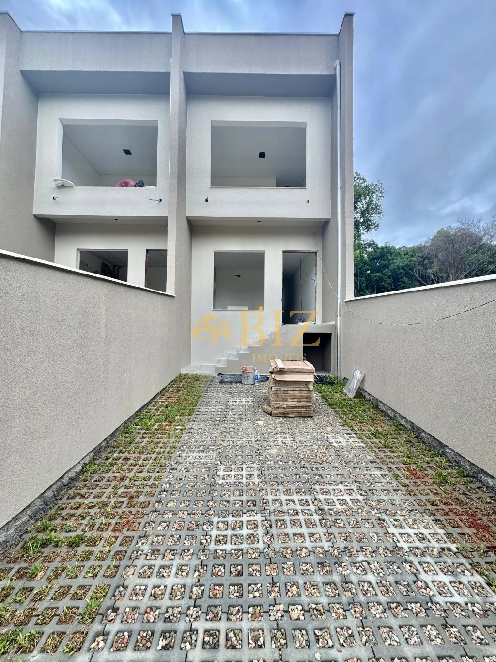 Sobrados com 2 suítes, amplo espaço nos fundos, no Bairro Itoupava Central! — foto 5
