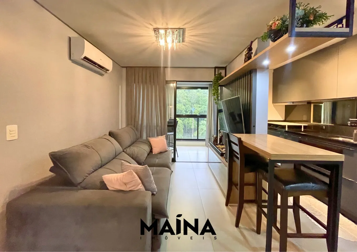 Apartamento Semi mobiliado com 2 dormitórios à venda, sendo 1 suíte, 71 m por R$ 570.000,00 - Fortaleza - Blumenau/SC — foto 2