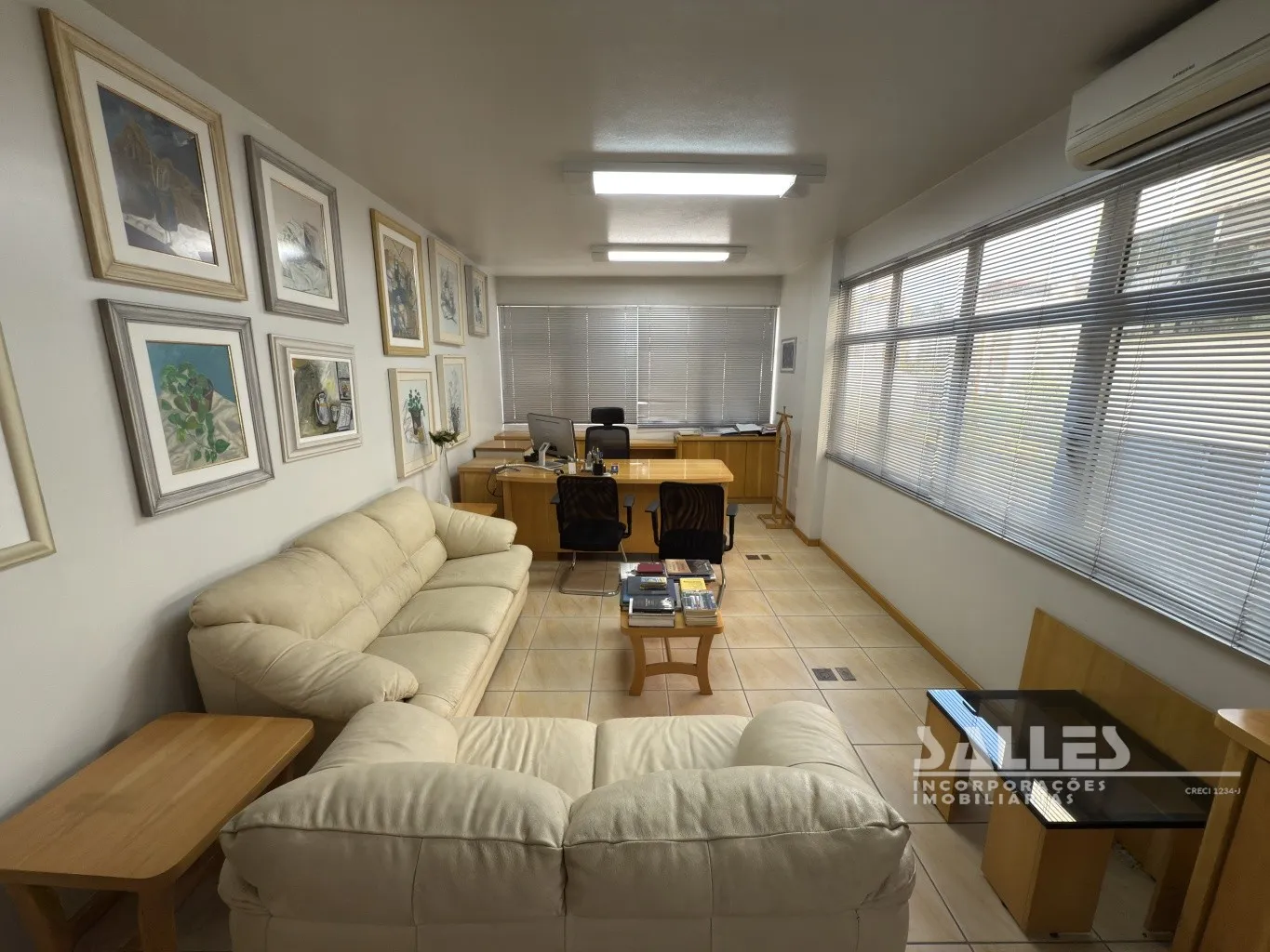 SALA COMERCIAL - CENTRO - foto 1