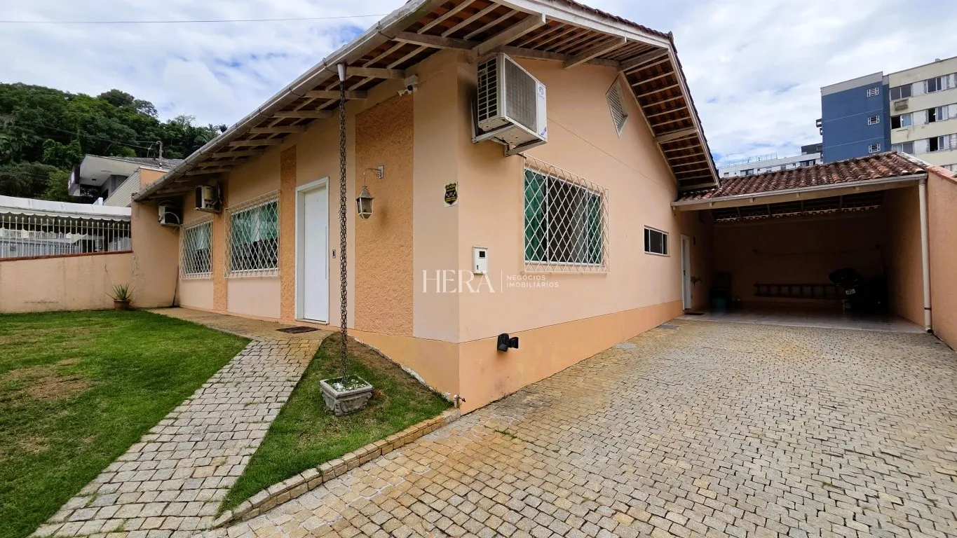 Casa ampla com piscina no bairro da Velha - Blumenau/SC — foto 3