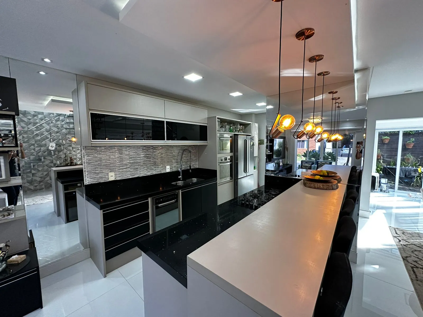 Oásis de Conforto e Segurança: Casa Pronta para Morar em Condomínio Fechado em Balneário Camboriú — foto 5