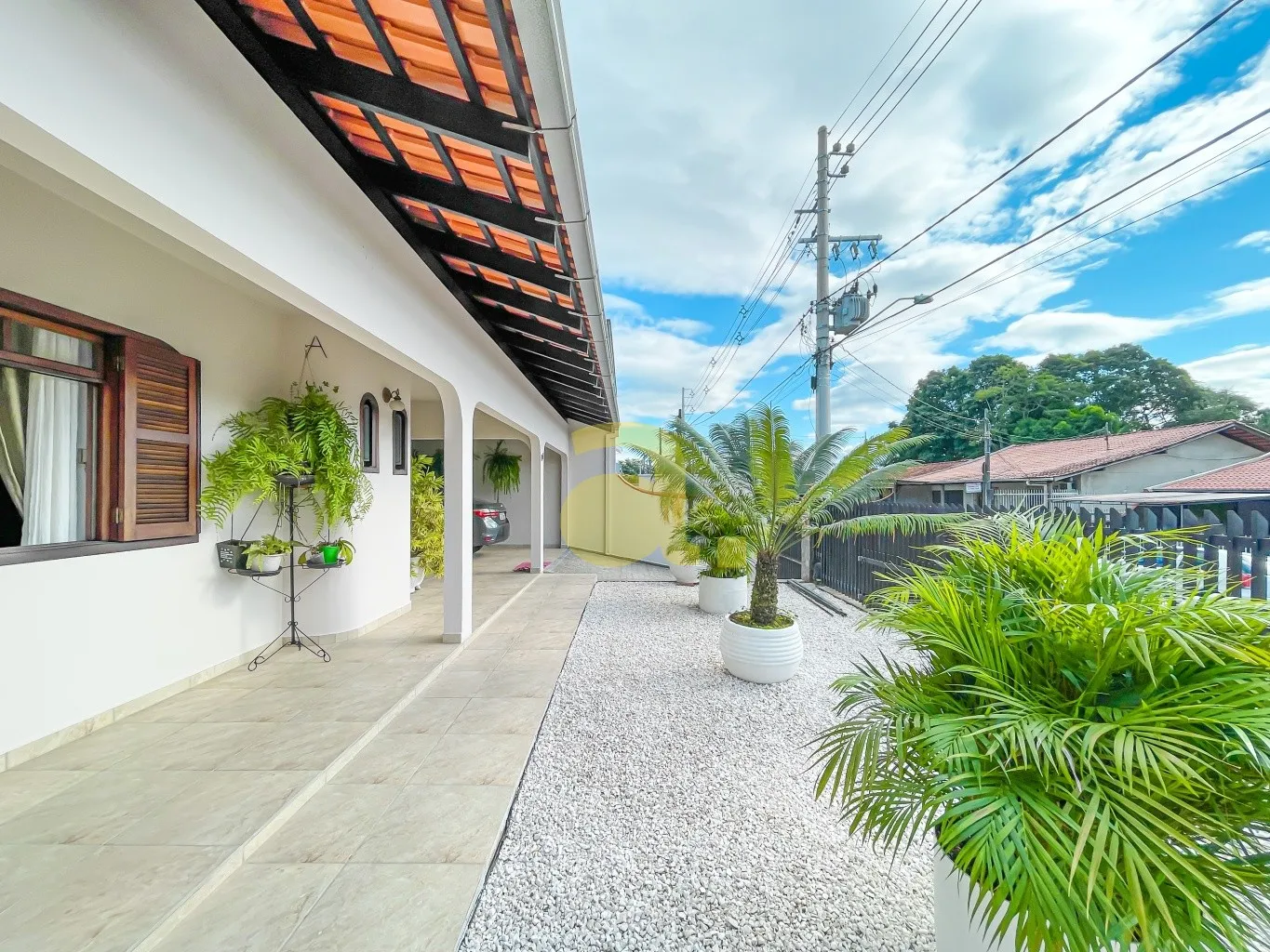 Casa no Bairro Água Verde em Blumenau com 4 dormitórios! — foto 3
