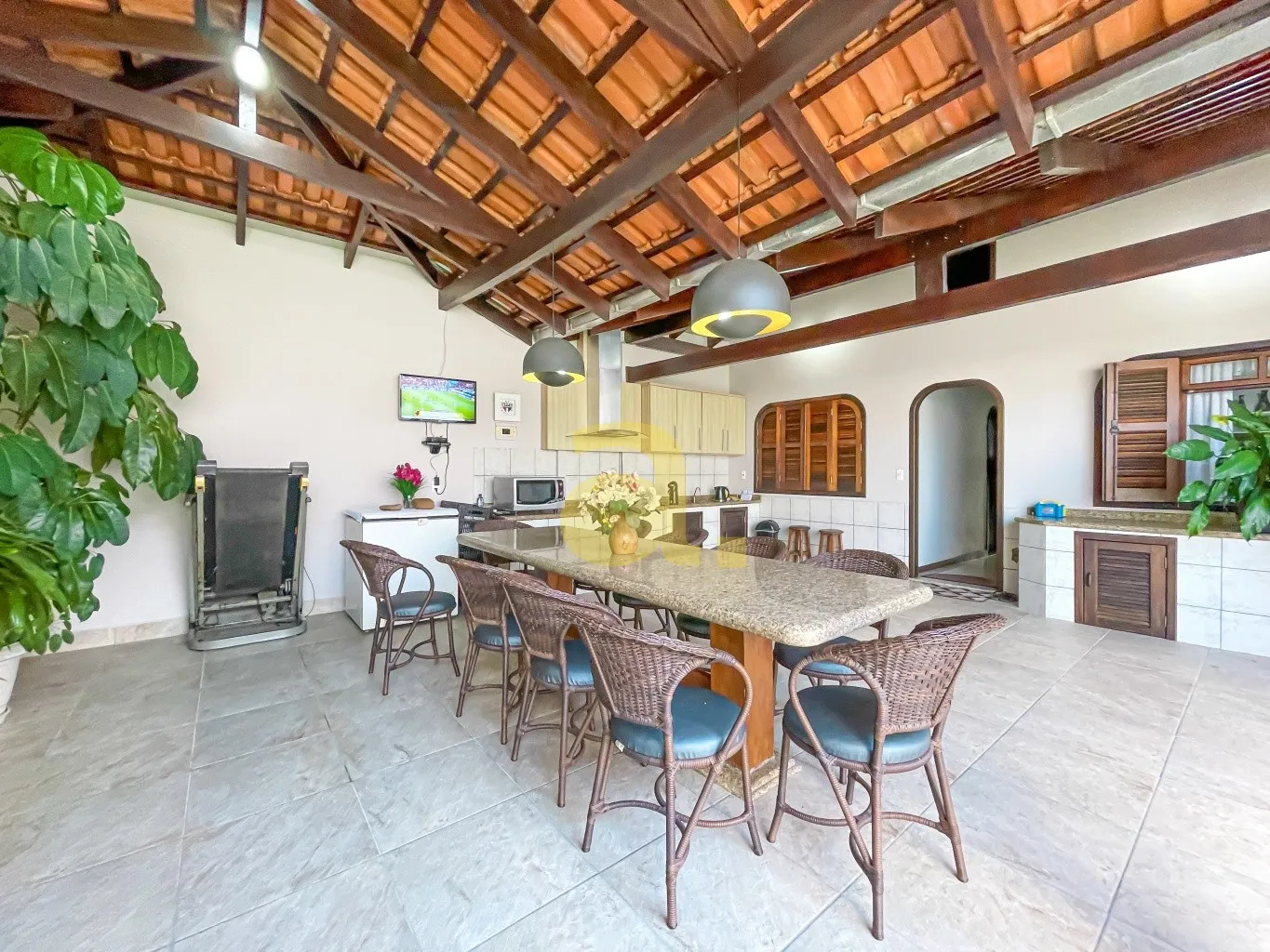 Casa no Bairro Água Verde em Blumenau com 4 dormitórios! — foto 6