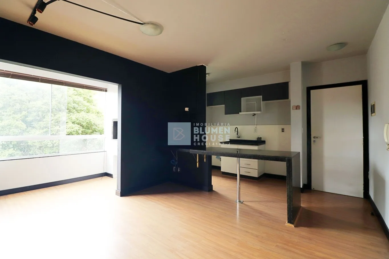 Loft em ótima localização no bairro Itoupava Seca! - foto 1