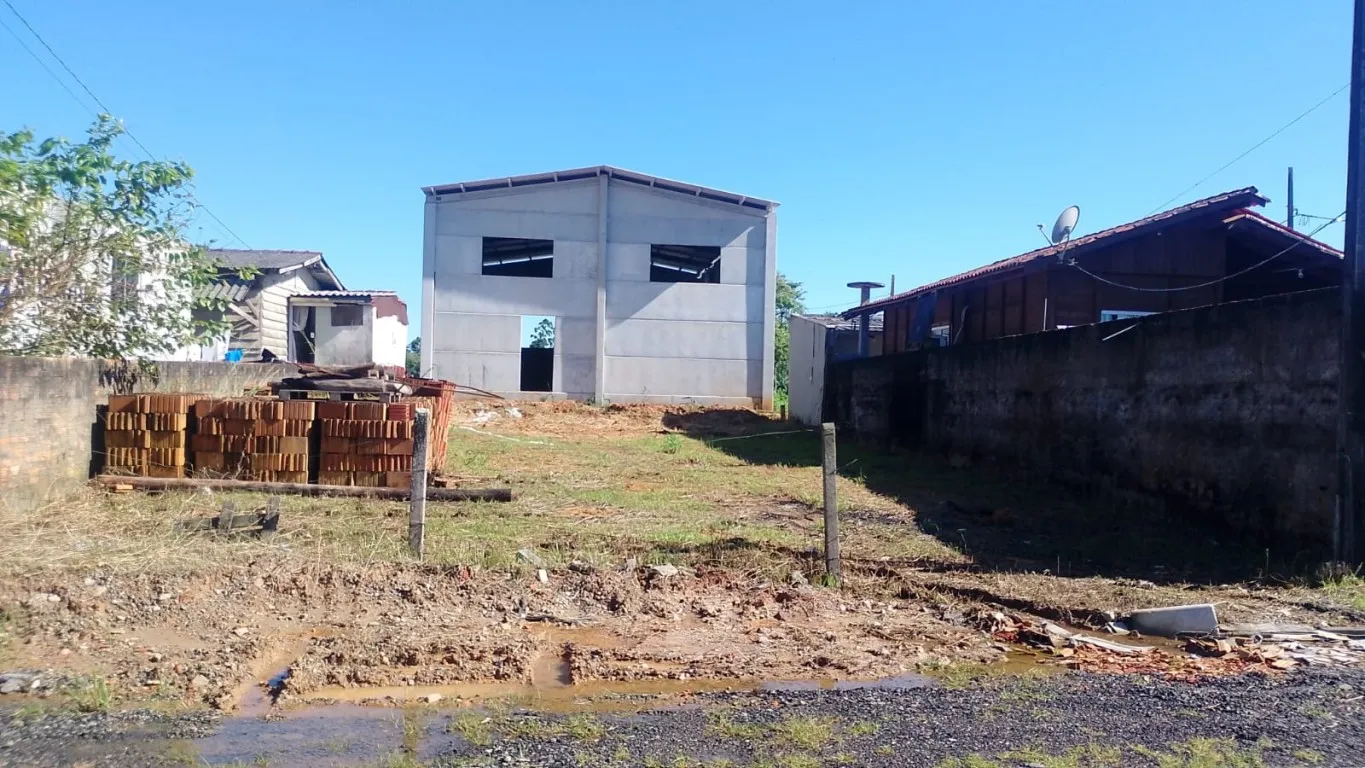 Terreno pronto para construir - foto 1