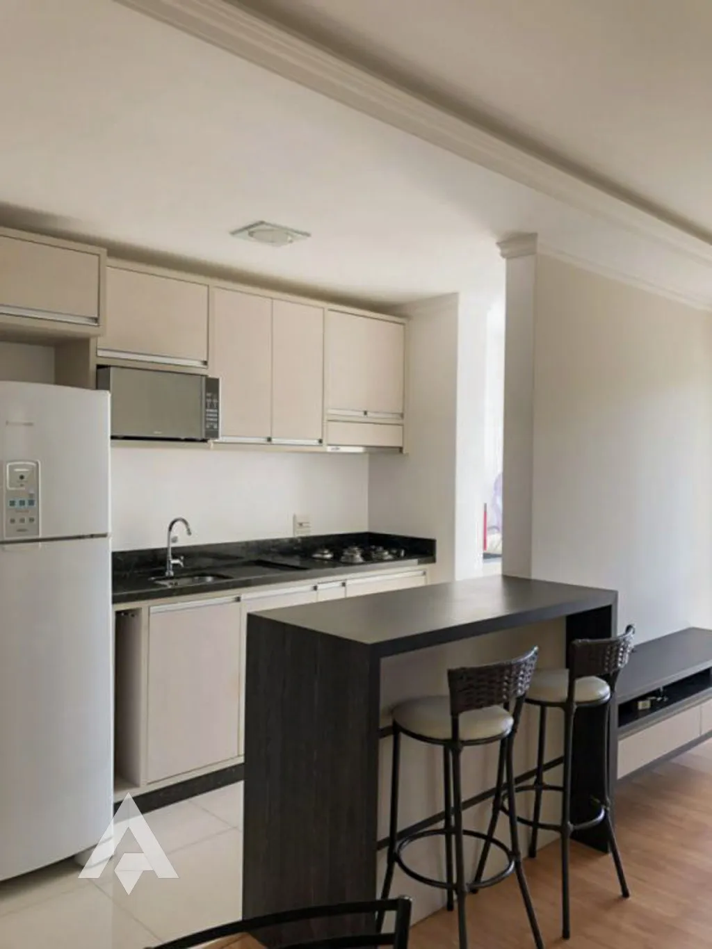 Apartamento à venda com 2 quartos, 1 vaga, 47m² na região do bairro Vila Nova, próximo à Rua Júlio Baumgarten, Blumenau — foto 2