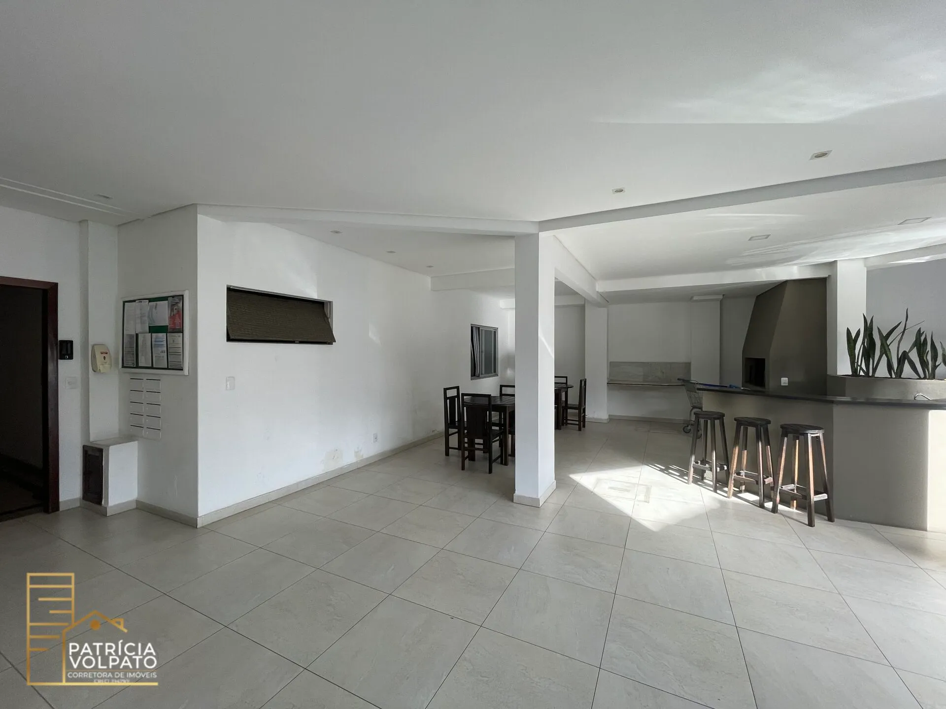 Apartamento Amplo com 4 quartos e 2 vagas — foto 2
