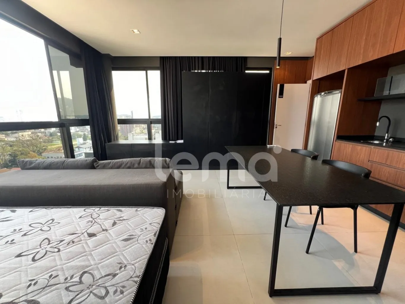 LOFT PARA VENDA OU LOCAÇÃO NO BAIRRO PONTA AGUDA. — foto 5