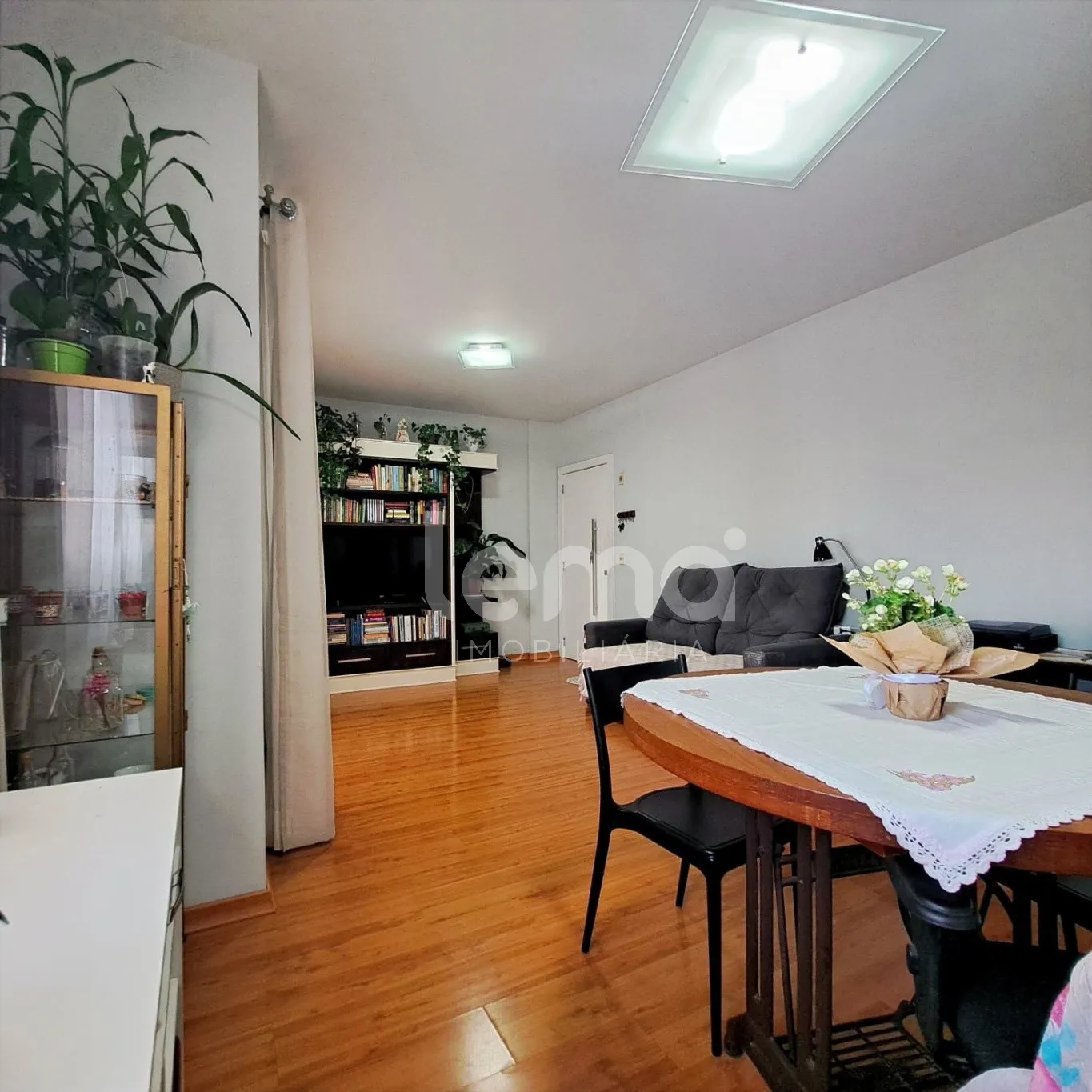Apartamento com 3 suítes SEMI-MOBILIADO - Victor Konder - Blumenau/SC — foto 4