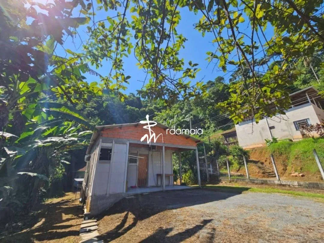 Casa com grande terreno "Quase chácara" a venda no Reino do Garcia — foto 2