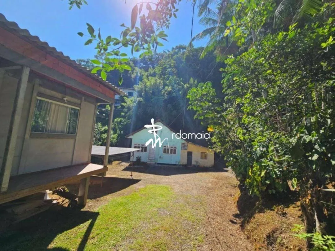 Casa com grande terreno "Quase chácara" a venda no Reino do Garcia — foto 3