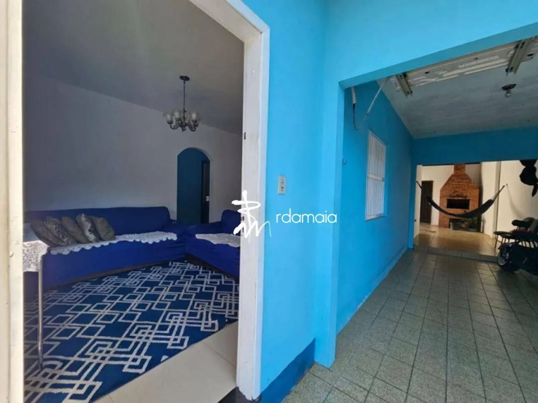 Casa com bom Terreno VENDE - Itoup Norte - BNU — foto 3
