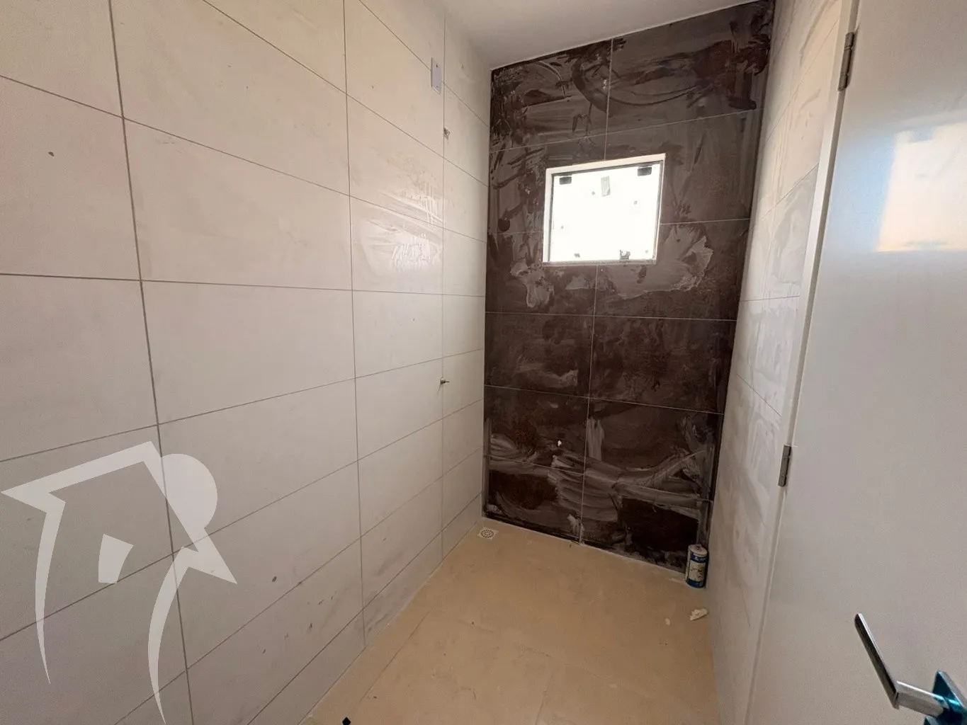 Excelente casa com 2 dormitórios sendo uma suite em ótima localização — foto 7