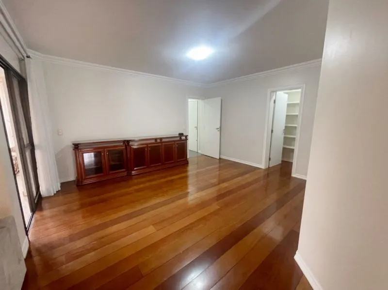 ABELARDO IMÓVEIS - Belíssimo e amplo apartamento de alto padrão no bairro Jardim Blumenau. — foto 3