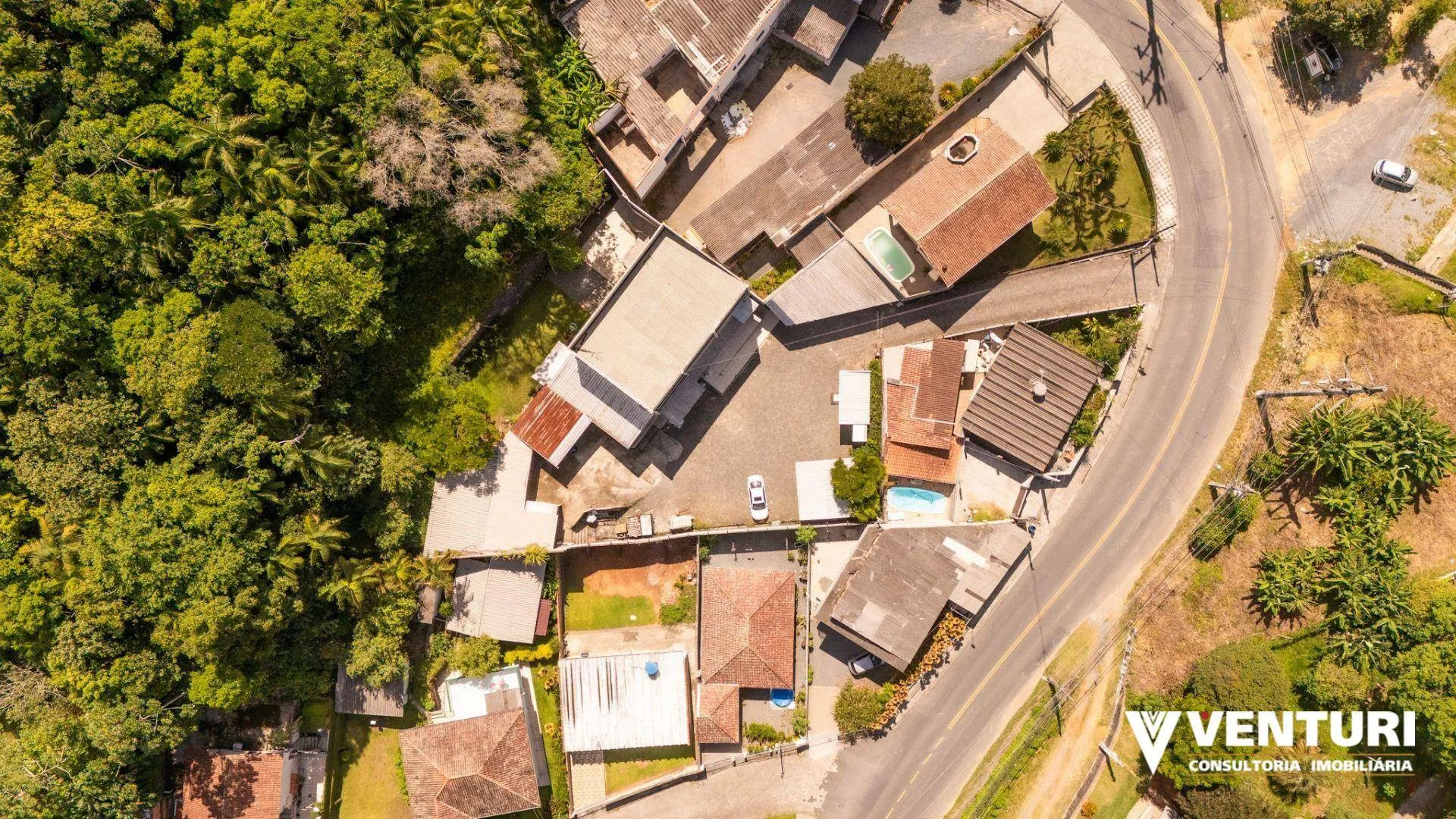 Galpão e apartamento residencial juntos. — foto 3