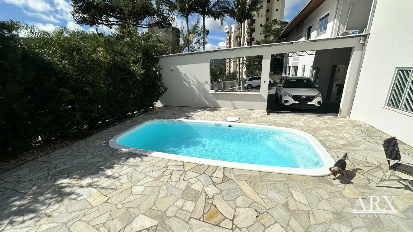 Casa exclusiva com 3 dormitórios na Ponta Aguda! — foto 3