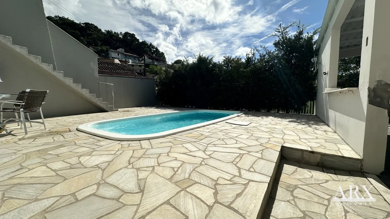 Casa exclusiva com 3 dormitórios na Ponta Aguda! — foto 4