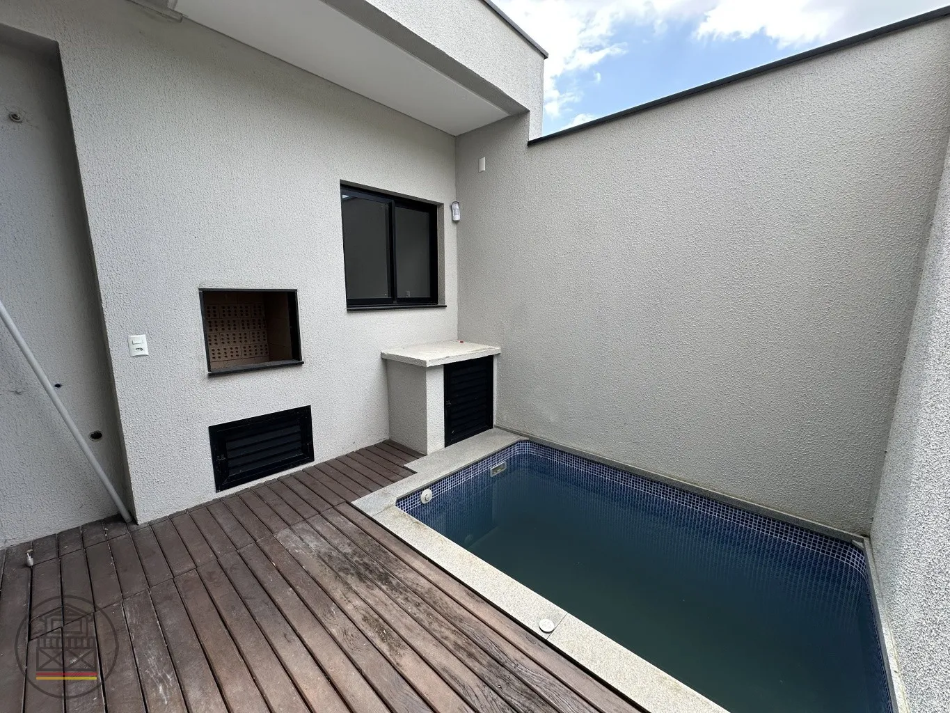 Sobrado à venda com piscina privativa - pronto para morar! — foto 5