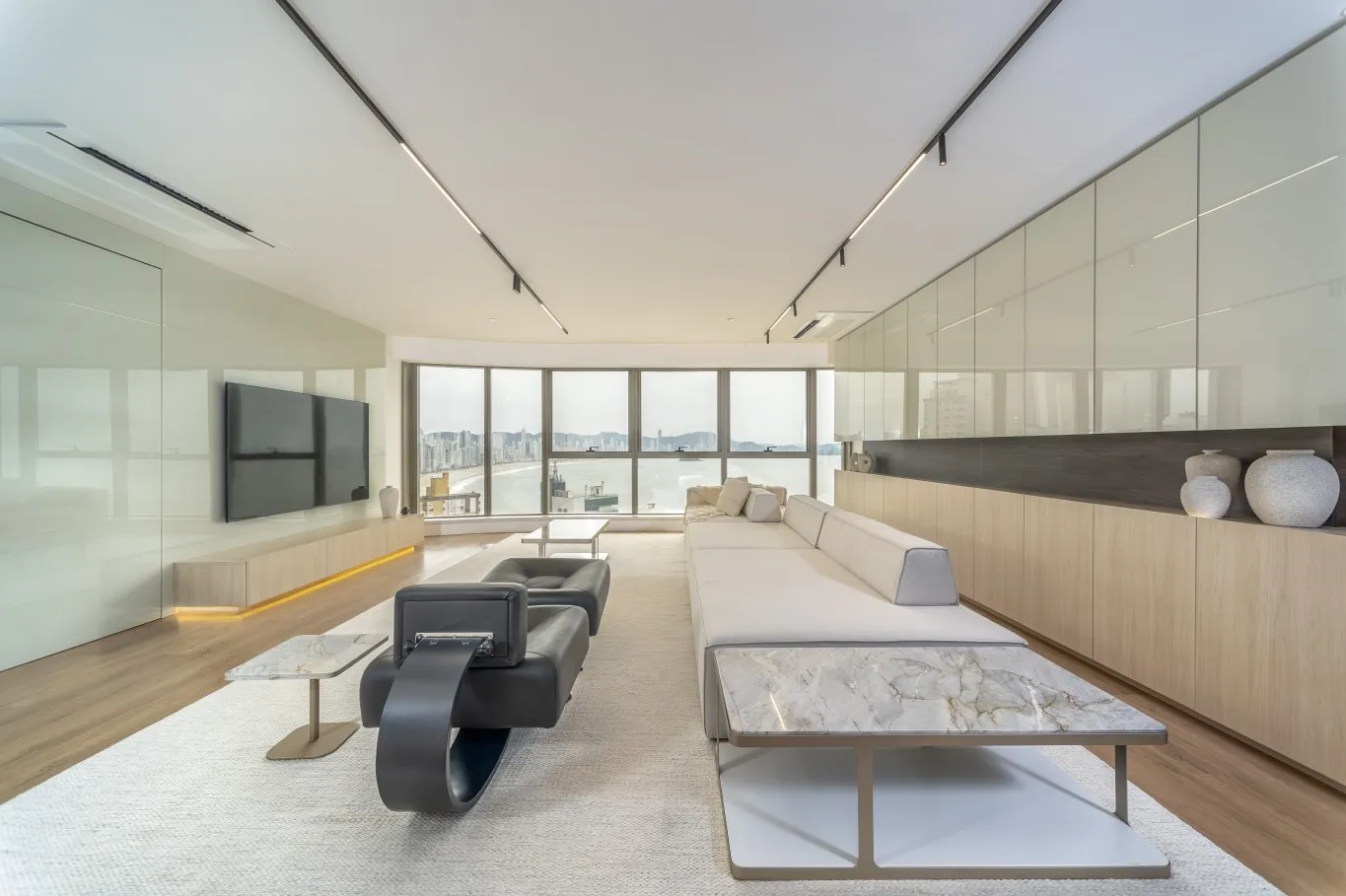 Apartamento de Luxo Finamente Mobiliado no Yachthouse by Pininfarina - Balneário Camboriú — foto 3