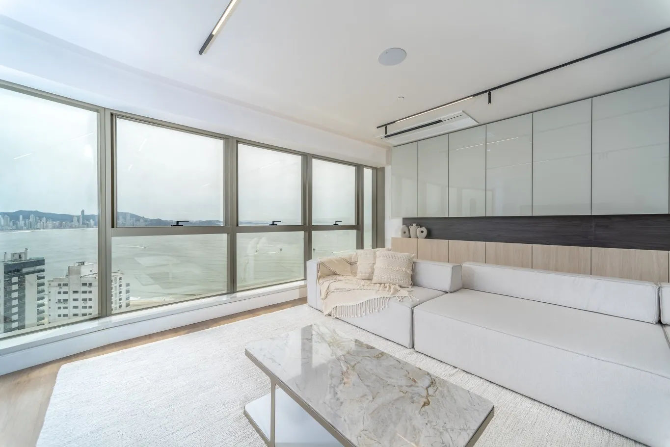 Apartamento de Luxo Finamente Mobiliado no Yachthouse by Pininfarina - Balneário Camboriú — foto 5