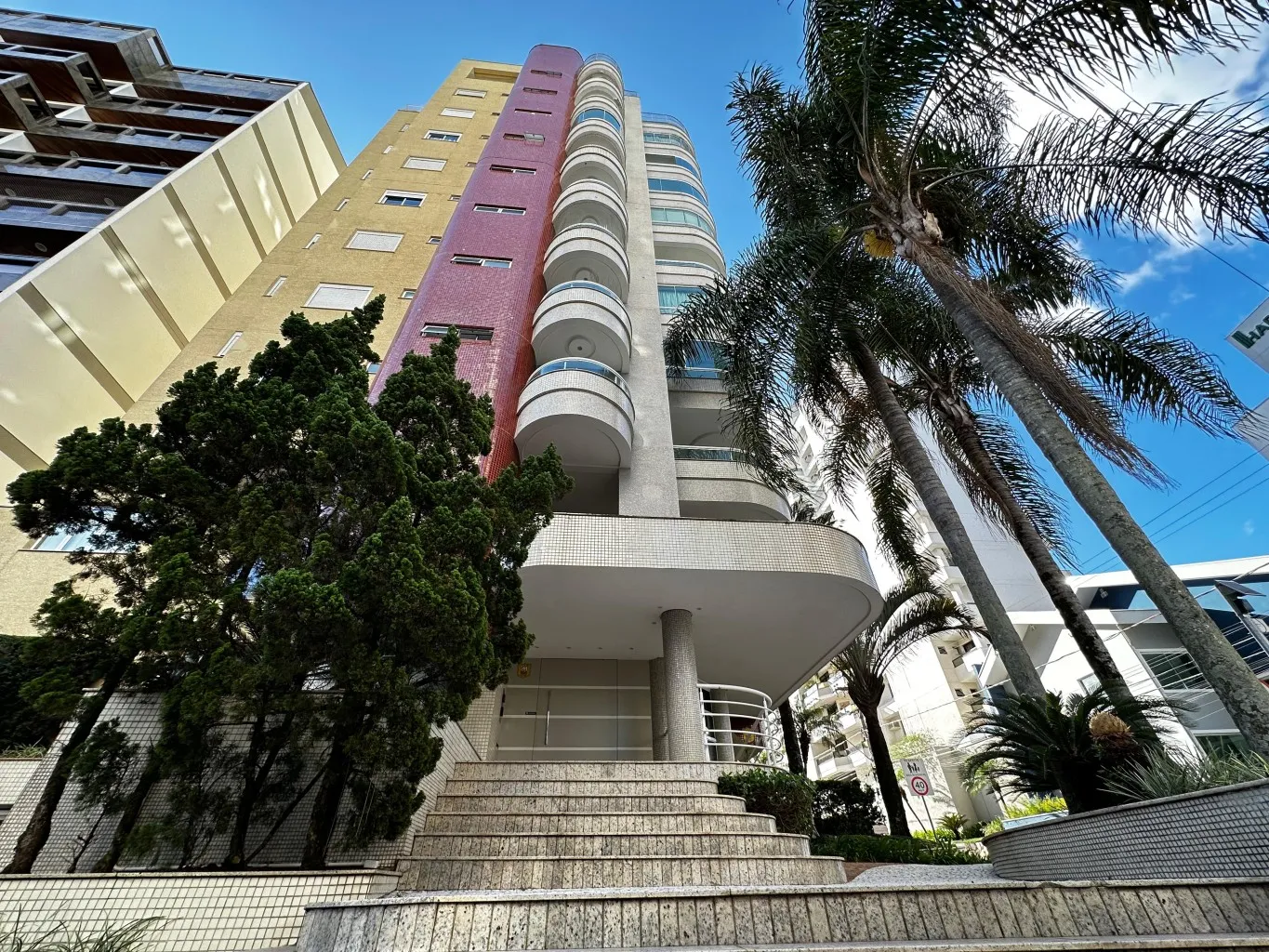 Apartamento no Jardim Blumenau. — foto 2