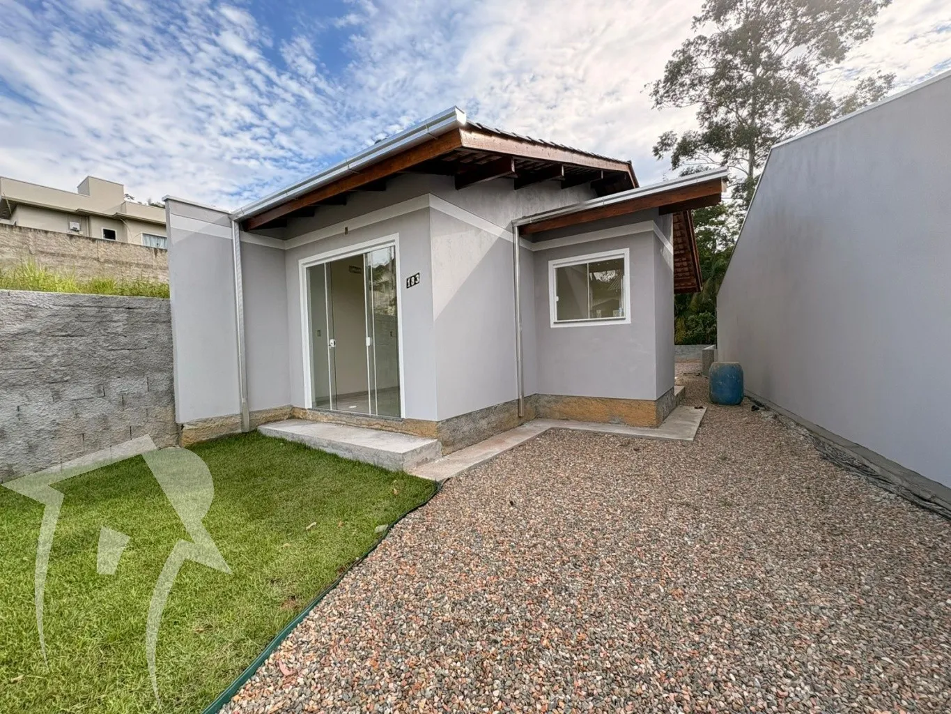 Praticidade e Tranquilidade no Bairro Estrada das Areias - foto 1