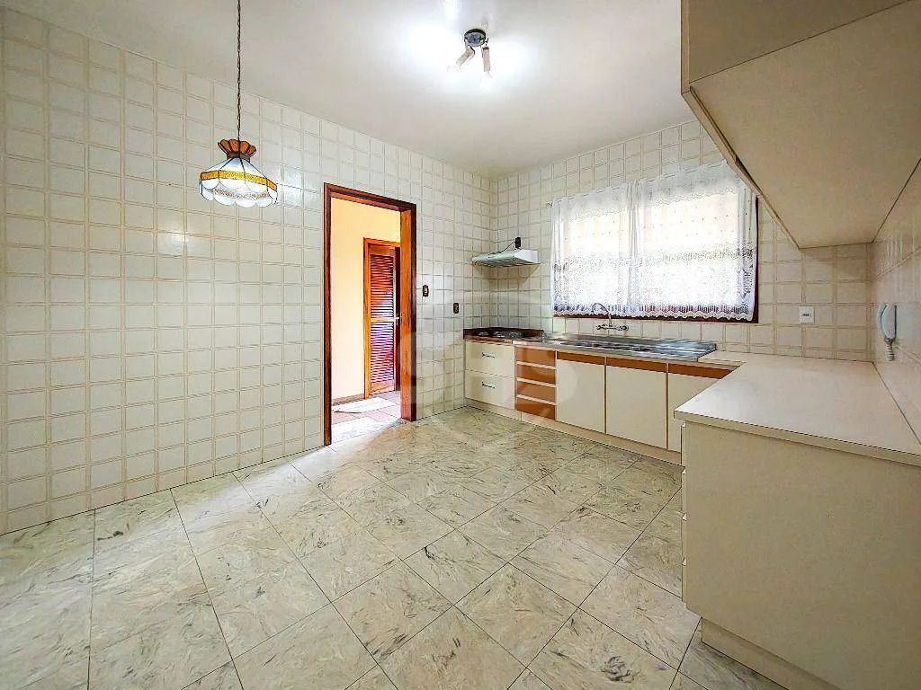 Casa com 3 dormitórios para alugar, 240 m por R$ 8.095,00/mês - Itoupava Norte - Blumenau/SC — foto 4