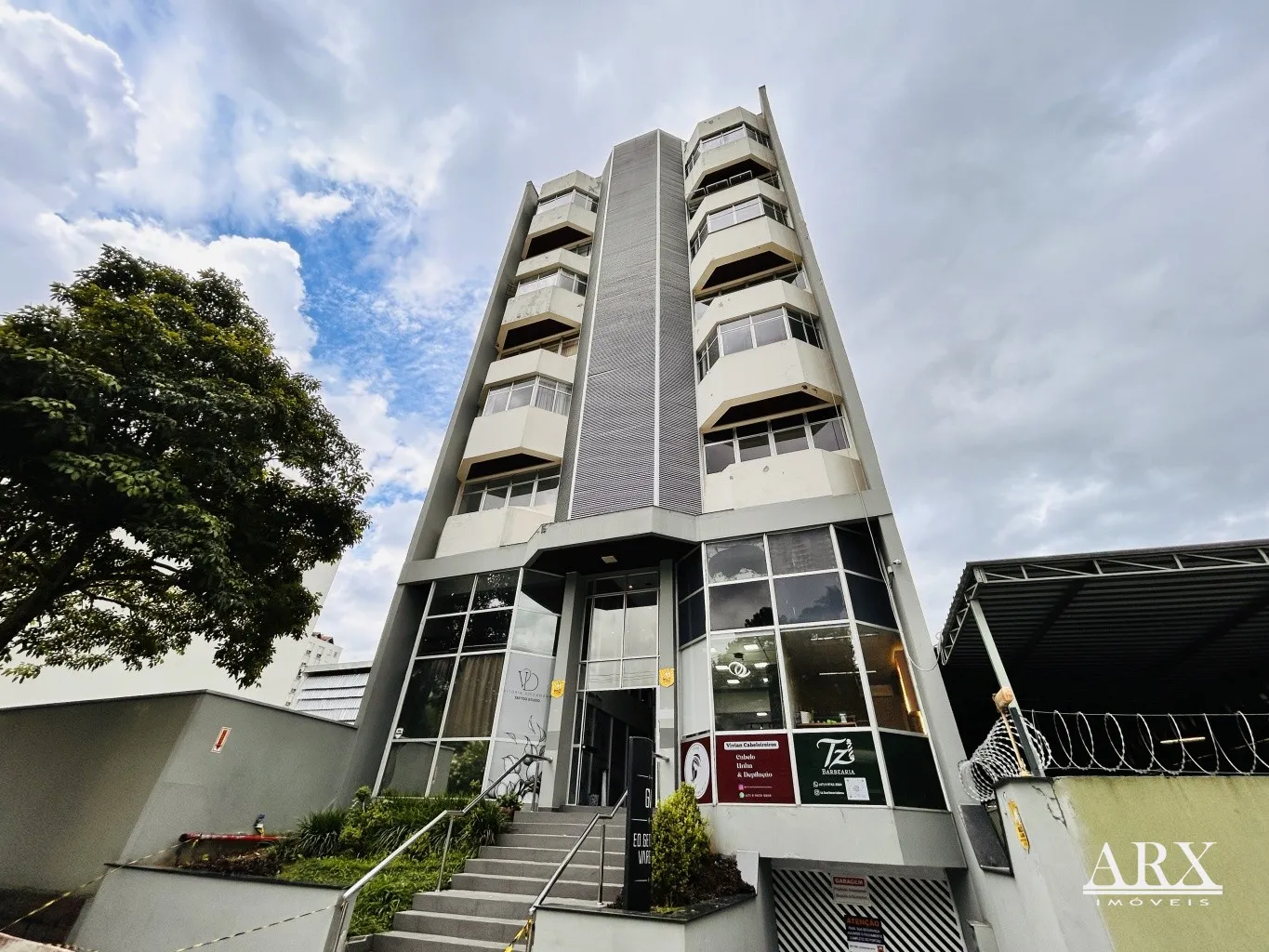 Sala Comercial no Edifício Getúlio Vargas - Centro de Blumenau — foto 2