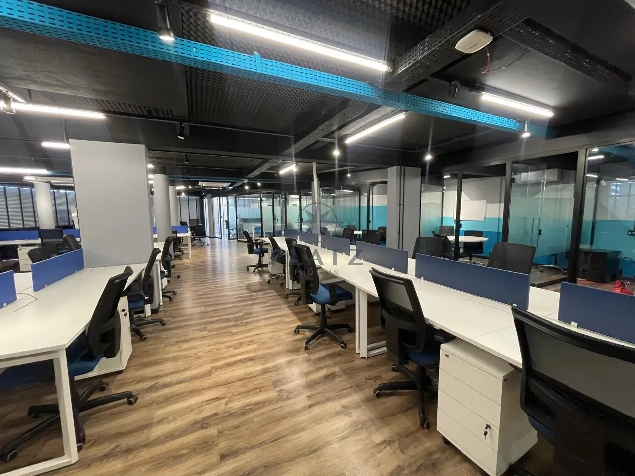 Andar Corporativo Mobiliado para Locação em Blumenau - 381m Privativos | Estrutura Completa e 6 Vagas — foto 7