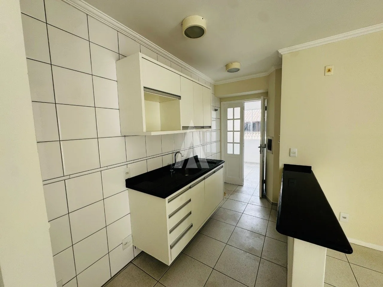 Apartamento com 3 quartos à venda no bairro Bucarein em Joinville-SC por R$370.000,00. — foto 5