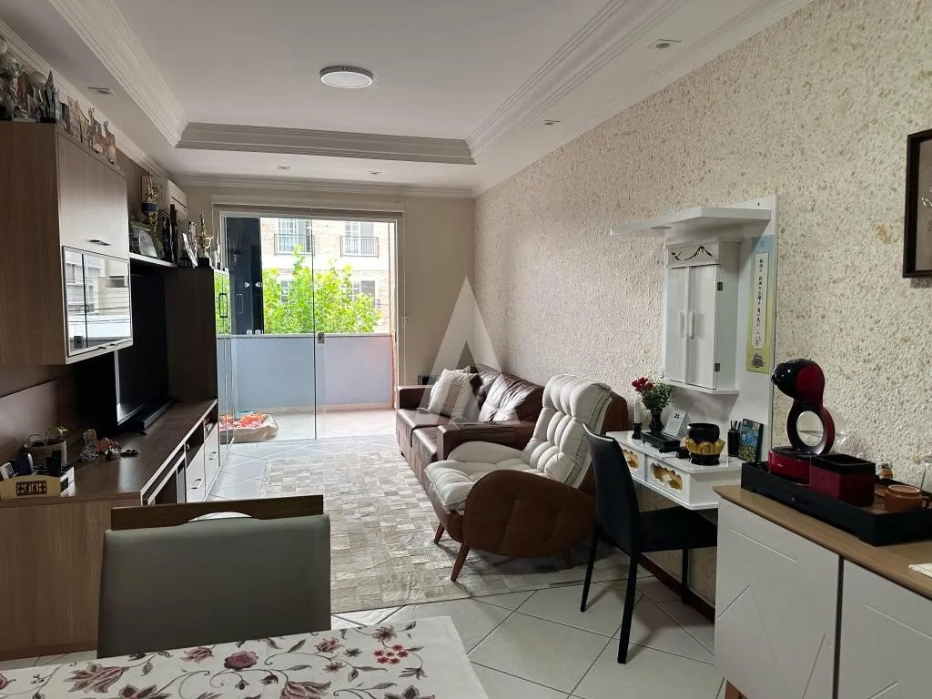 Apartamento com 1 suíte e 1 quarto com 2 vagas de garagem á venda no bairro Saguaçu em Joinville-SC. - foto 1