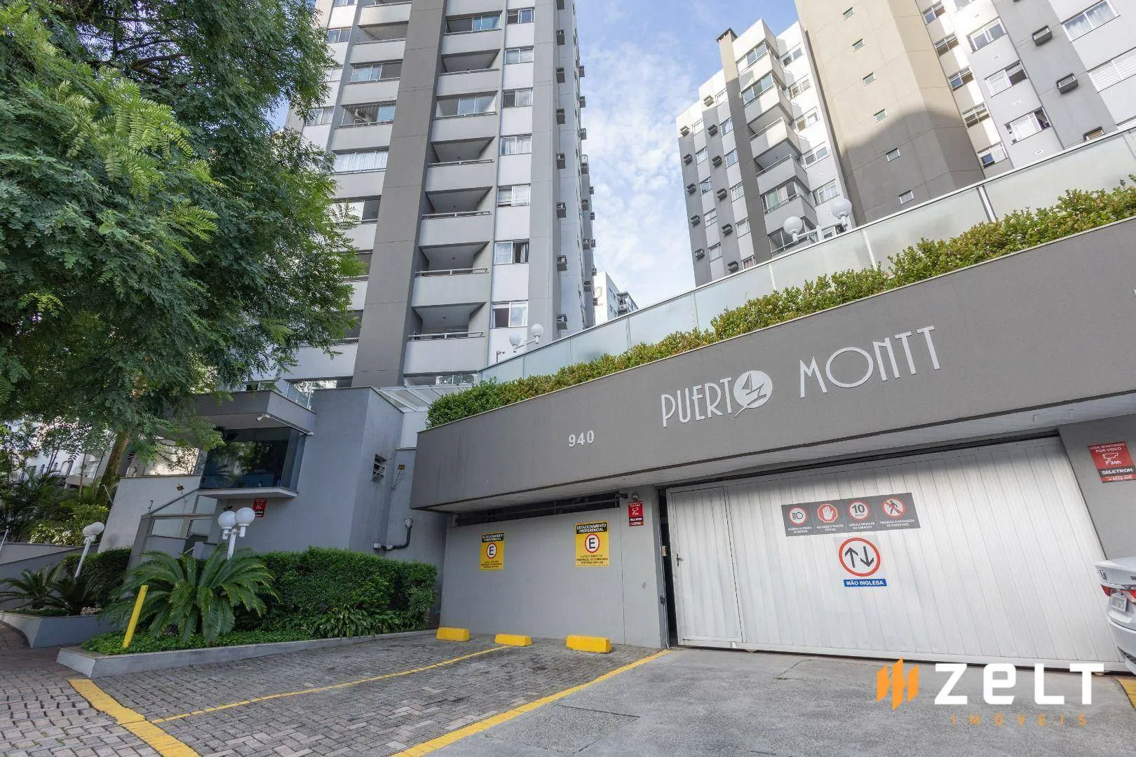 Apartamento com 2 dormitórios à venda, 72 m por R$ 630.000,00 - Victor Konder - Blumenau/SC - foto 1