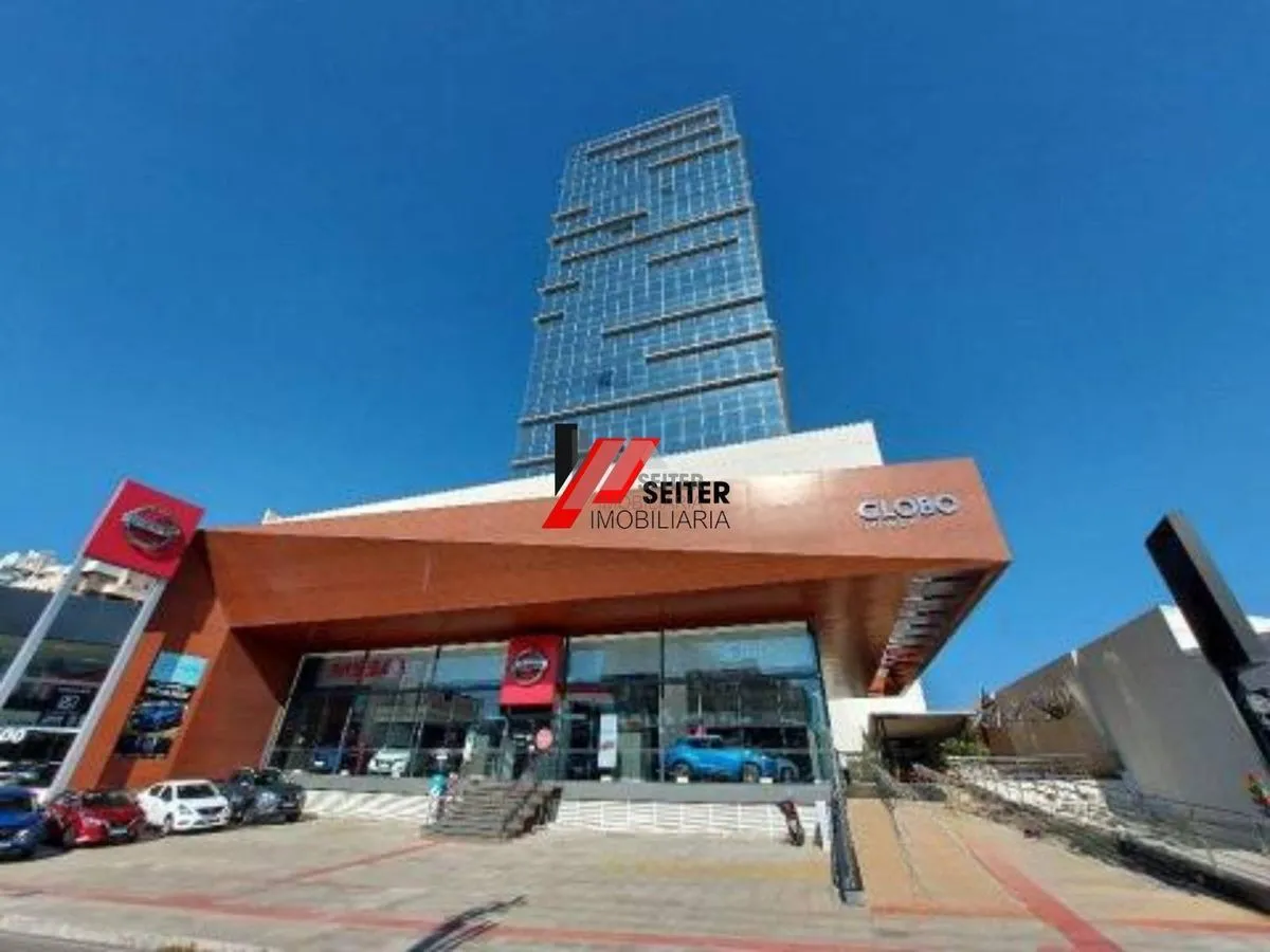 Sala comercial para alugar no estreito - foto 1