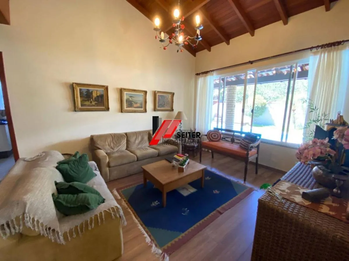 Casa de 4 quartos para Alugar na 5 Ruas do Rio Tavares em Florianópolis - foto 1