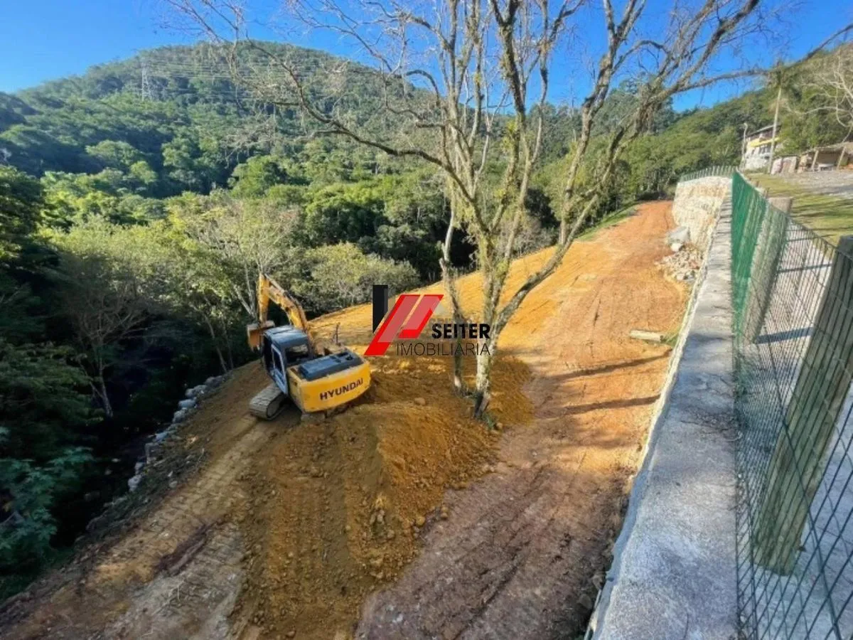 Terreno para alugar na Lagoa da Conceição em Florianópolis proximo escola sarapicuá - foto 1
