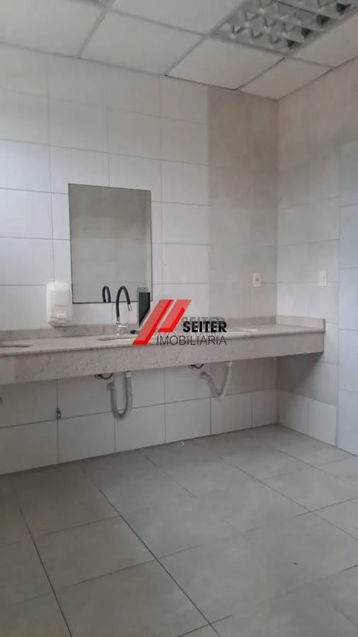 Sala Comercial para Alugar na Lagoa da Conceição em Florianópolis — foto 7