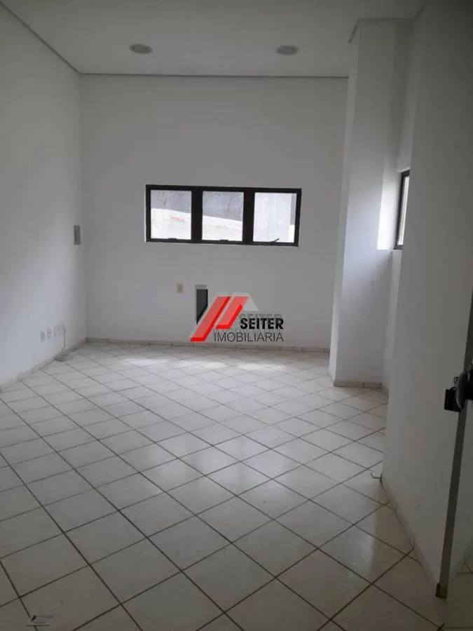 Sala comercial para alugar trindade Florianópolis — foto 4