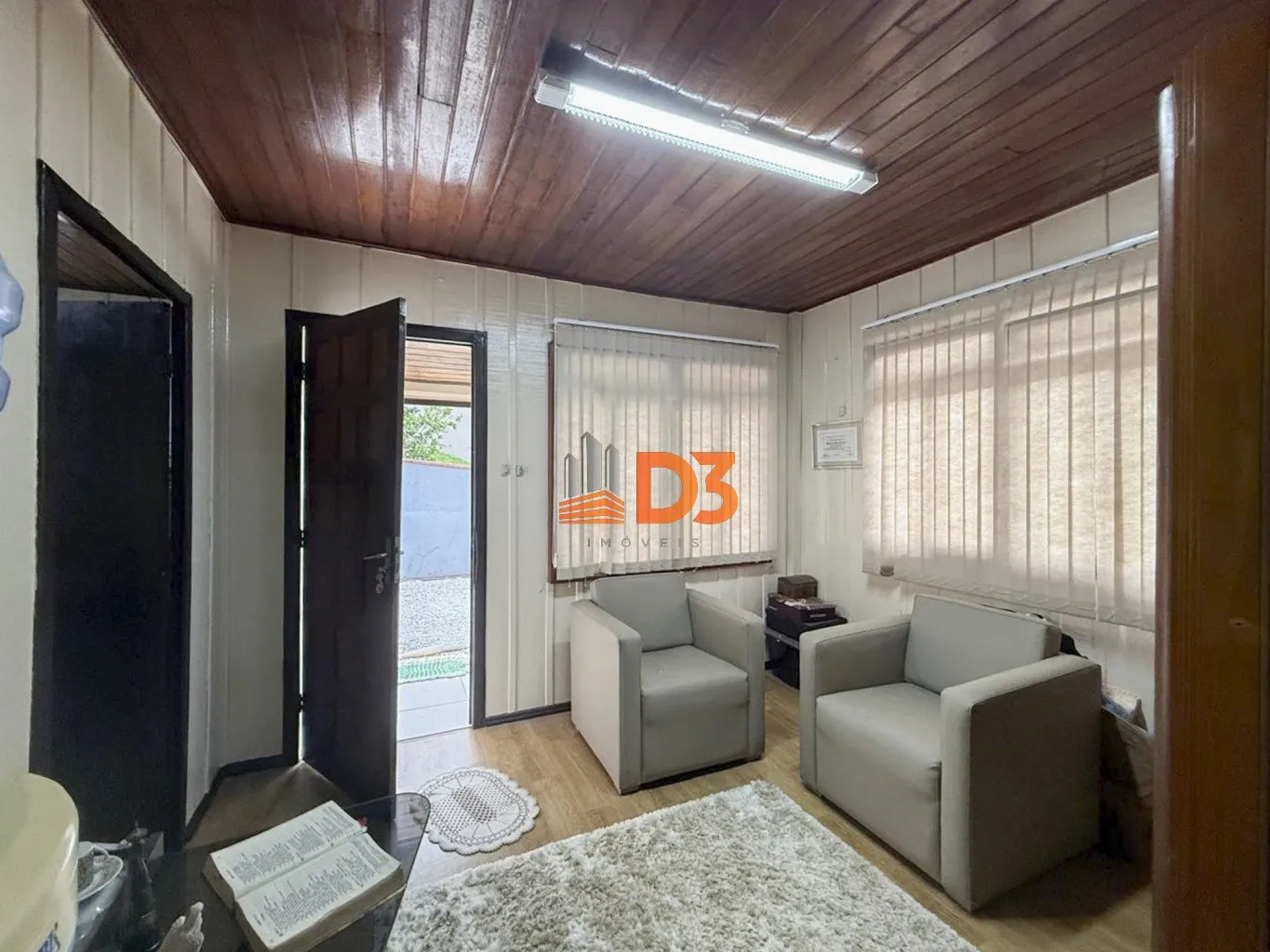 Casa mista no Tribess com amplo terreno — foto 2