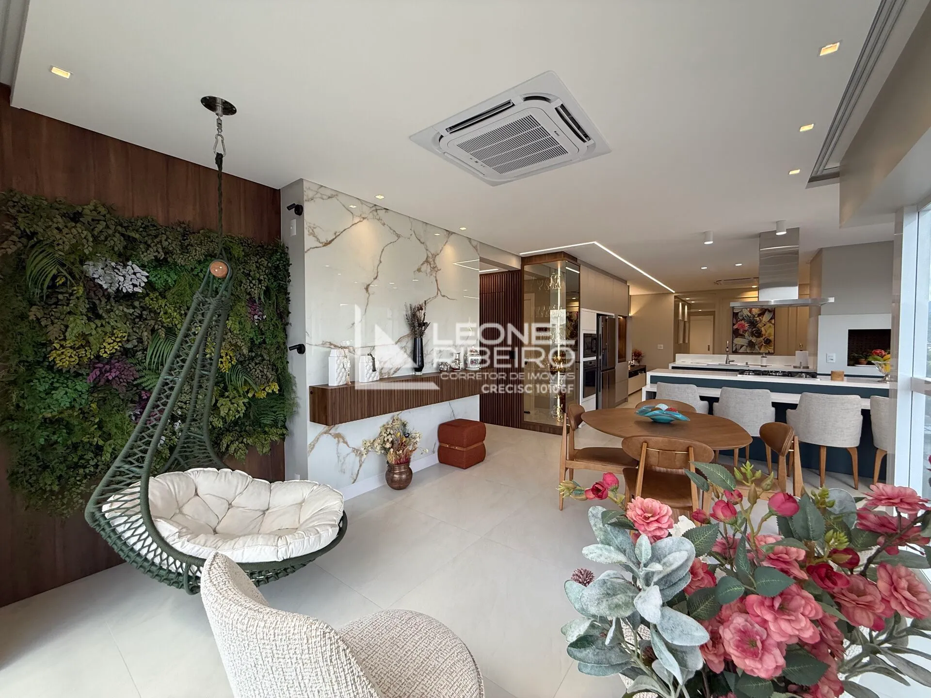 Apartamento Alto padrão à venda com 3 dormitórios suítes, 160,34 m no bairro das Capitais em Timbó-SC - foto 1