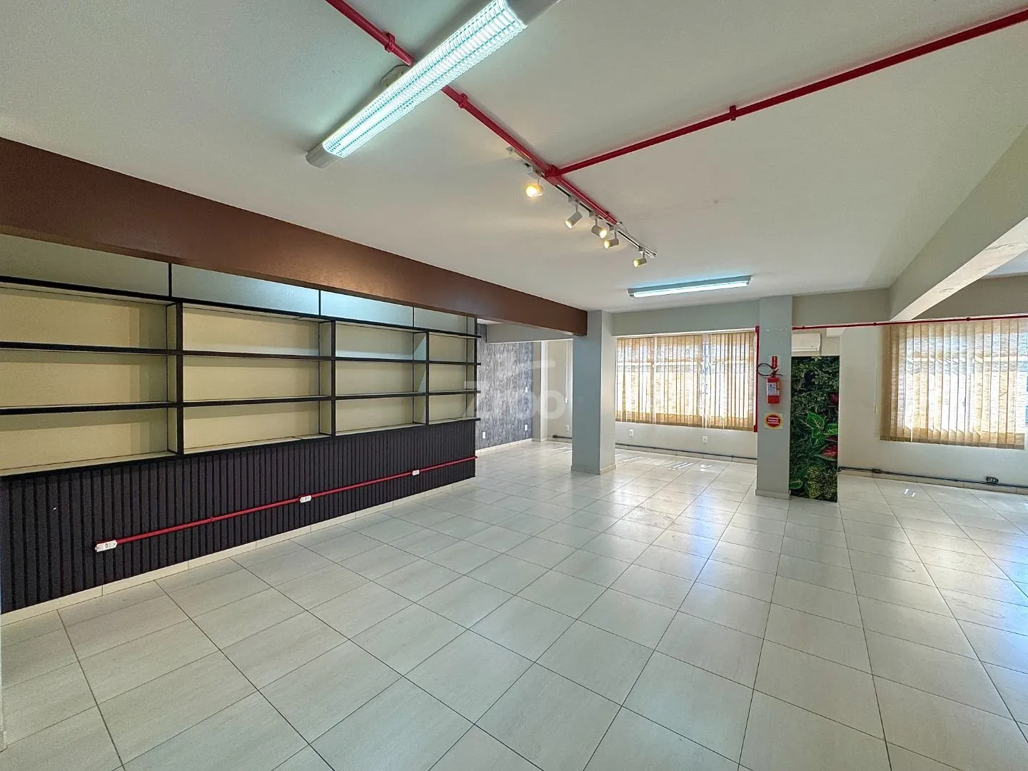 Sala Comercial em Água Verde - Blumenau — foto 3