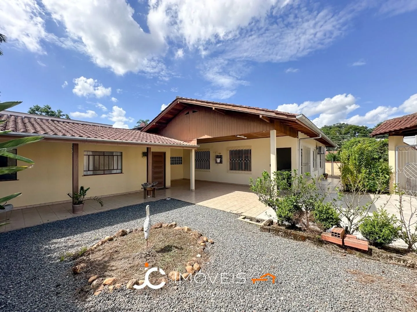 Casa com 3 dormitórios sendo 1 suíte à venda, 160 m por R$ 640.000 - Velha Central - Blumenau/SC — foto 3