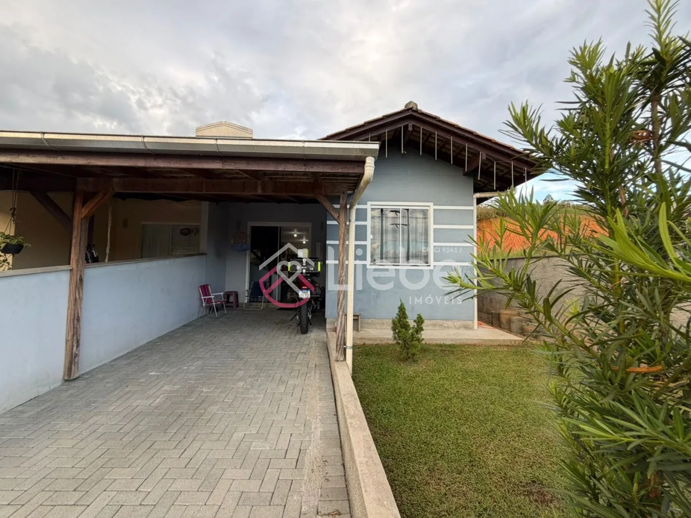 Oportunidade de CASA com dois dormitórios e 55,00m de área privativa localizada no Bairro Testo Central na cidade de Pomerode. - foto 1