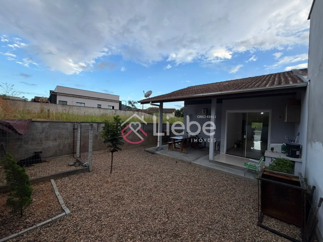 Oportunidade de CASA com dois dormitórios e 55,00m de área privativa localizada no Bairro Testo Central na cidade de Pomerode. — foto 6